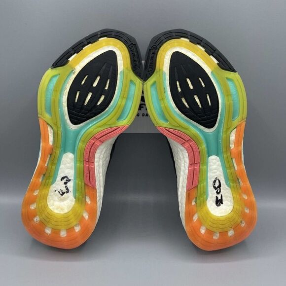 Adidas Ultraboost 22 W Core Black/Skyrus/Turbo GY8681 Women's Size 8.5 M - Picture 6 of 9